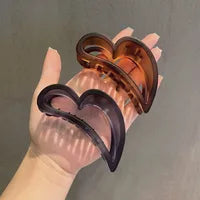 Medium Hair Claw Clip